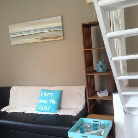 La Casita Semesterbostad De Panne