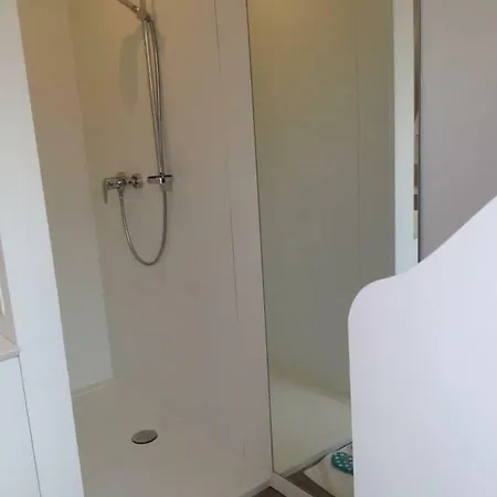 La Casita Semesterbostad De Panne